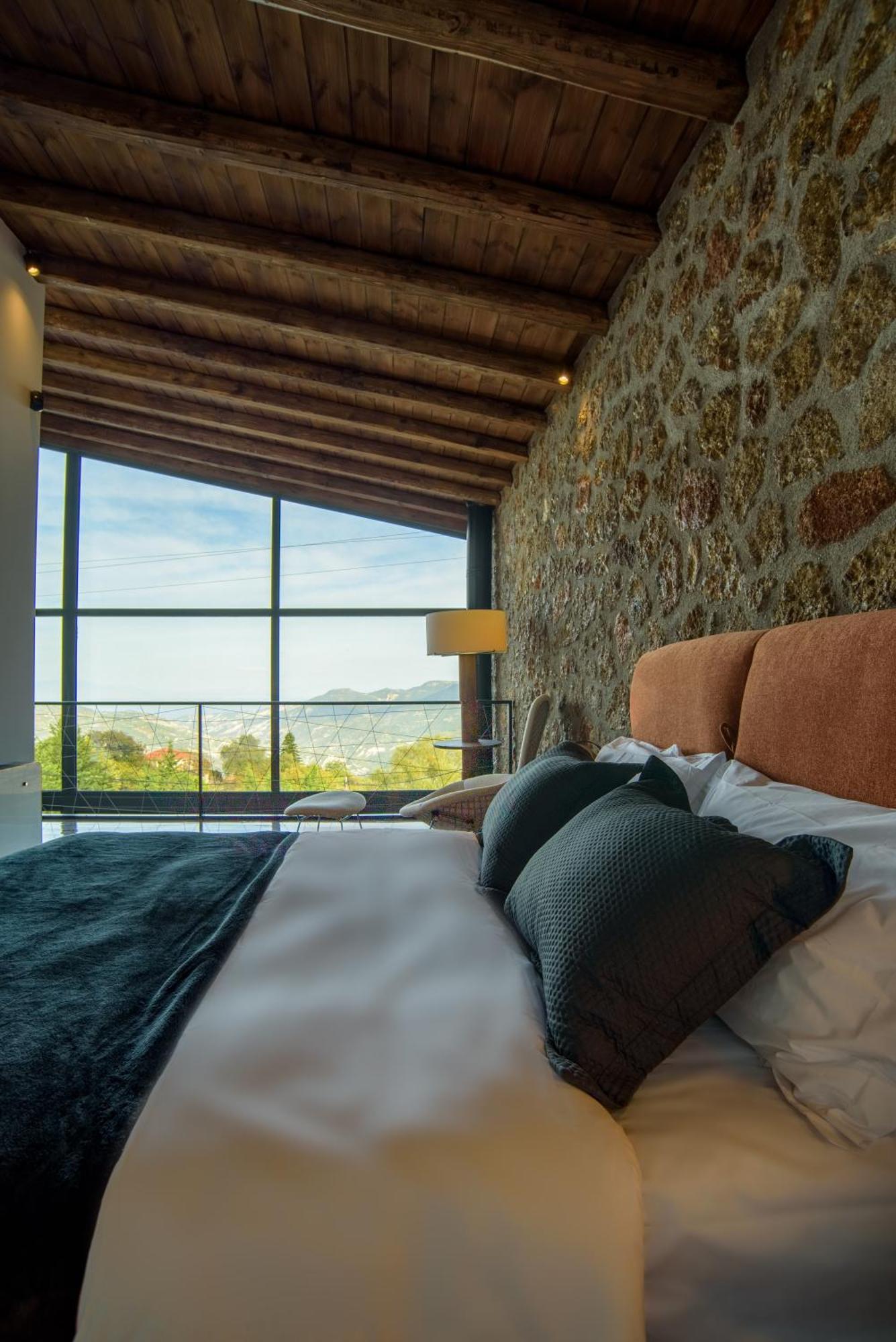 Heartbeat Mountain Escapes Chalet *